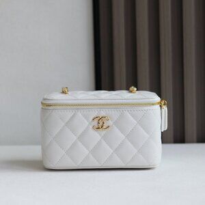 Chanel Coco de Toi Heart Vanity Case with